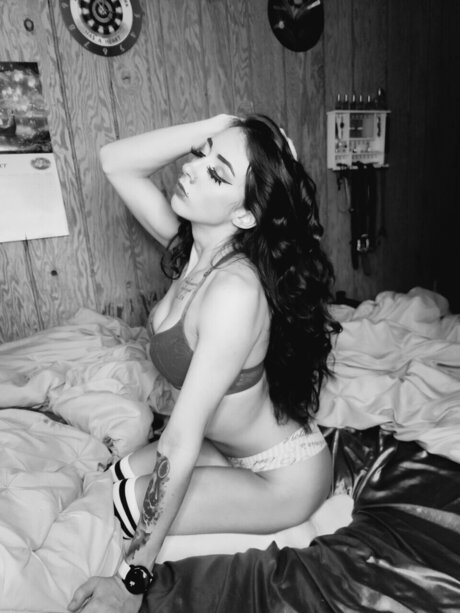 Photo nue de fuite OnlyFans de Kyraonyx