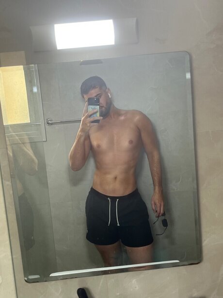 Photo nue de fuite OnlyFans de Gizeppe Daniels