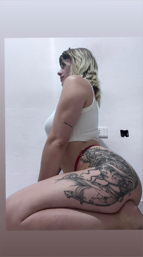 Photo nue de fuite OnlyFans de Sangrearabe
