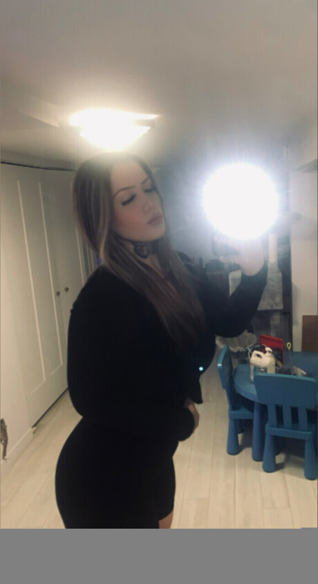 Photo nue de fuite OnlyFans de Cassouxxx