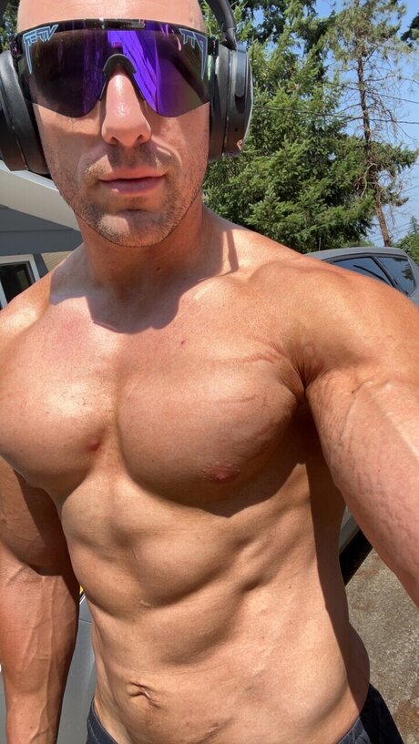 Photo nue de fuite OnlyFans de Brucejuice