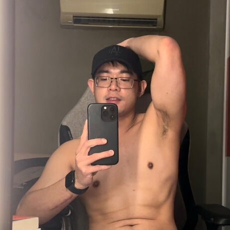 Photo nue de fuite OnlyFans de Friendlyfun
