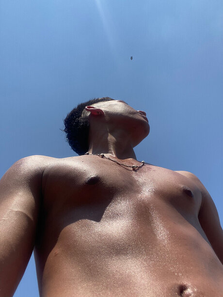 Photo nue de fuite OnlyFans de Juan Jos Torres