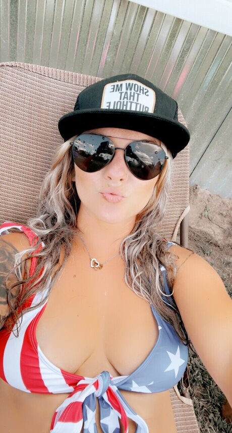 Photo nue de fuite OnlyFans de C