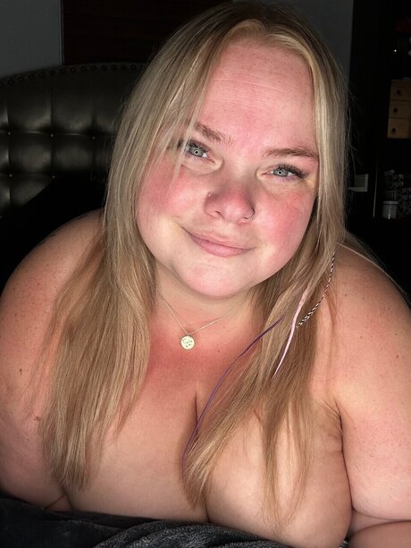 Photo nue de fuite OnlyFans de Stardust