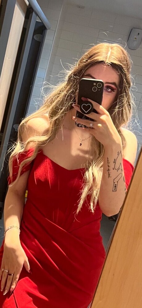 Photo nue de fuite OnlyFans de Sarah Ellen