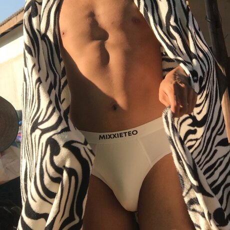 Photo nue de fuite OnlyFans de Mixadith 24
