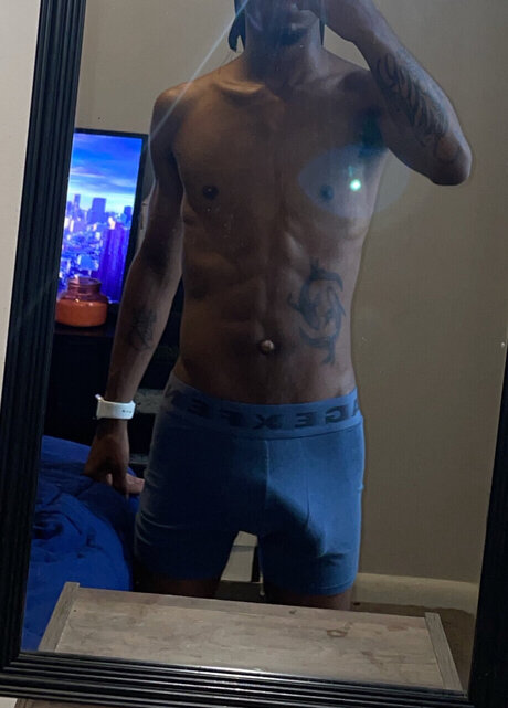 Photo nue de fuite OnlyFans de Pisces24