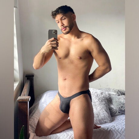 Photo nue de fuite OnlyFans de San Juan
