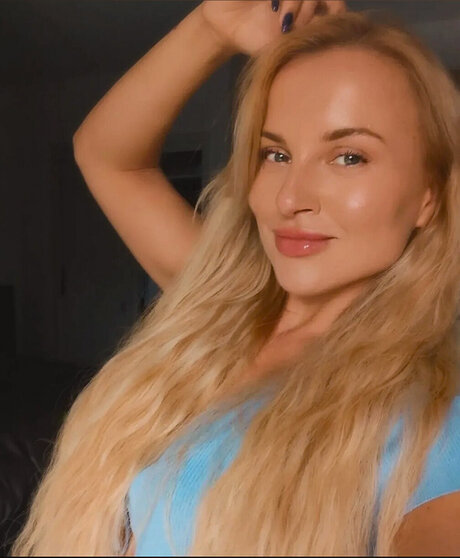 Photo nue de fuite OnlyFans de Katika Maxire