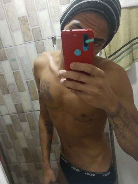 Photo nue de fuite OnlyFans de Kaio 23