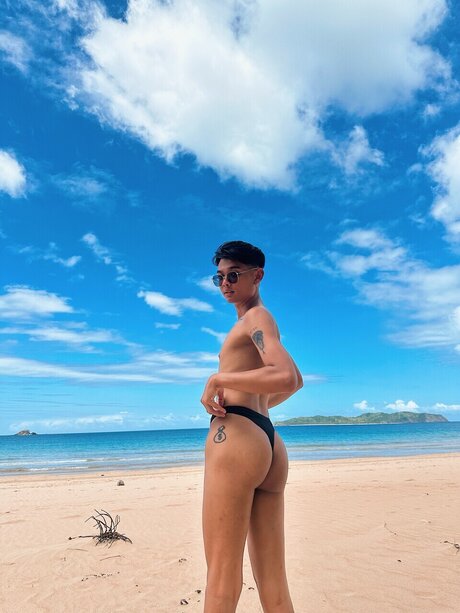 Photo nue de fuite OnlyFans de T August