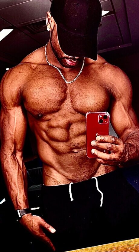 Photo nue de fuite OnlyFans de Pjay Finch