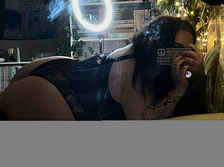 Photo nue de fuite OnlyFans de Amber Riot Top 21