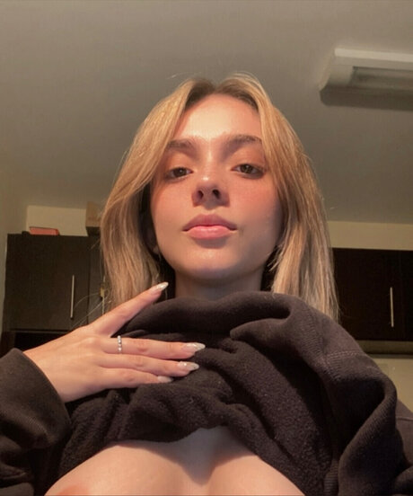 Photo nue de fuite OnlyFans de Cutieblonde