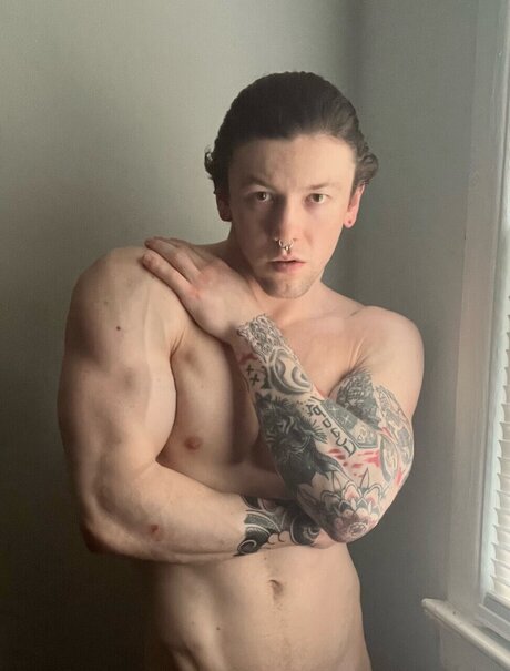 Photo nue de fuite OnlyFans de Tyler Ford