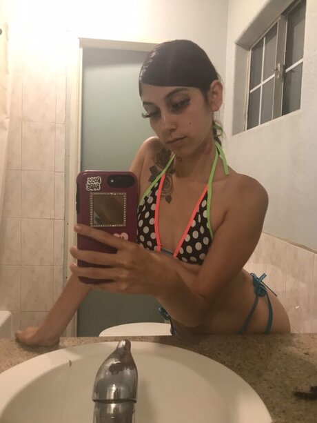 Photo nue de fuite OnlyFans de Greedy