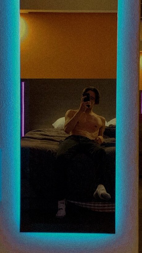 Photo nue de fuite OnlyFans de Torres San
