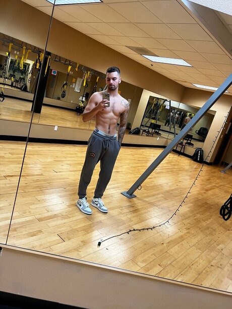 Photo nue de fuite OnlyFans de Zack Smith