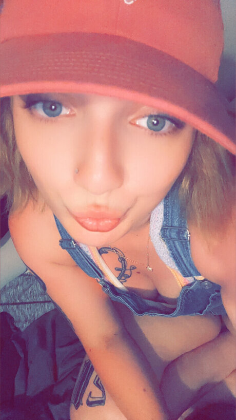 Photo nue de fuite OnlyFans de Bella