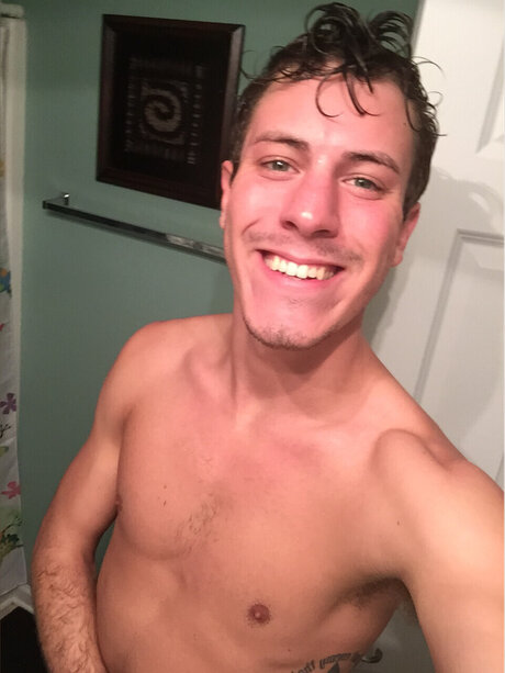 Photo nue de fuite OnlyFans de Joey