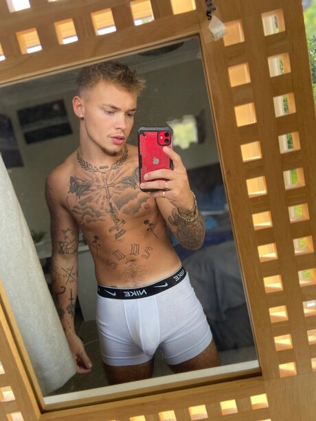 Photo nue de fuite OnlyFans de Juicyjp
