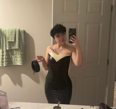 Photo nue de fuite OnlyFans de Goddess Xaria