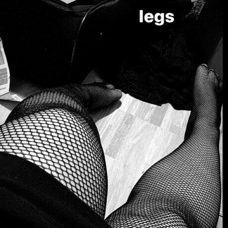 Photo nue de fuite OnlyFans de Dewdrop On Hiatus