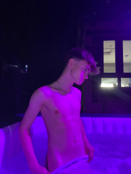 Photo nue de fuite OnlyFans de Conner Twink 18