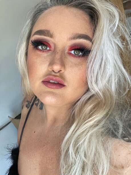 Photo nue de fuite OnlyFans de Elizabeth Dresden The Haus Of Dresden