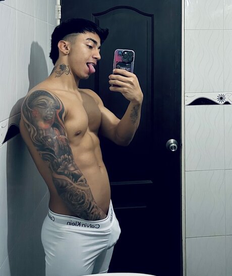 Photo nue de fuite OnlyFans de Anderson Olaya