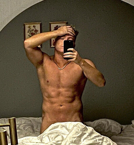 Photo nue de fuite OnlyFans de Jaysonkyle