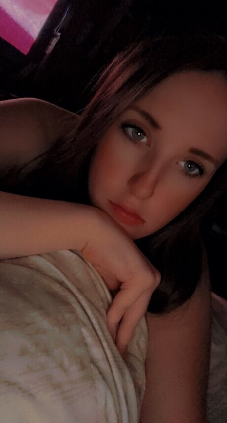 Photo nue de fuite OnlyFans de Snow Whit3