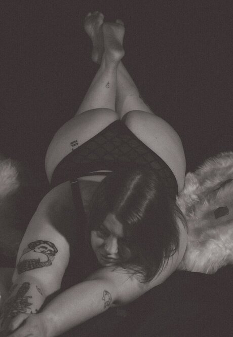 Photo nue de fuite OnlyFans de Lola 