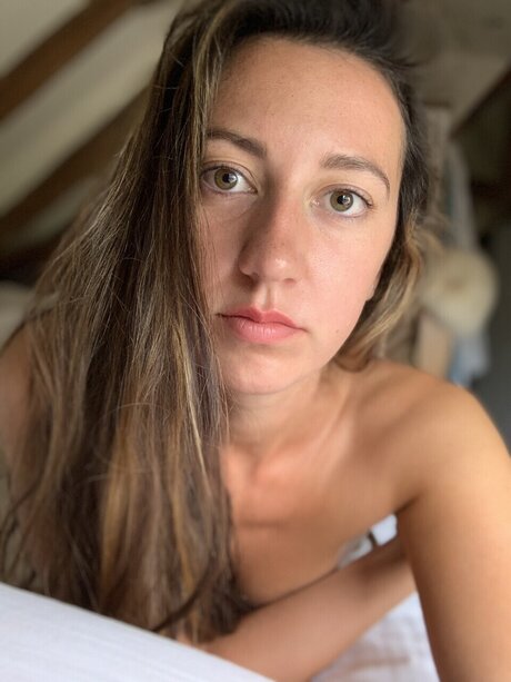Photo nue de fuite OnlyFans de Lily 