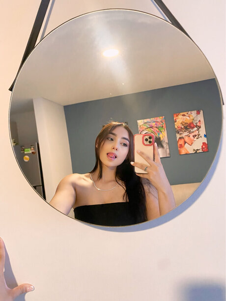 Photo nue de fuite OnlyFans de Mariale Hernandez