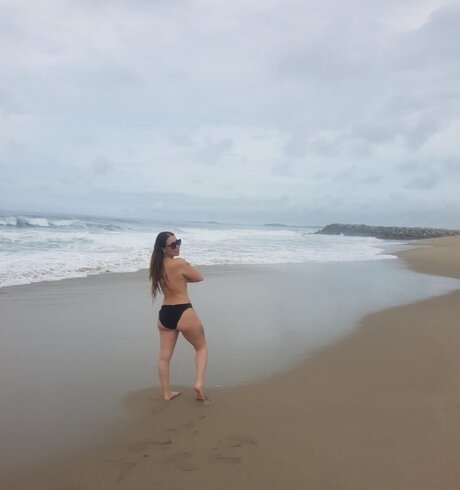 Photo nue de fuite OnlyFans de Ally C