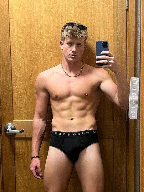 Photo nue de fuite OnlyFans de Jamezz