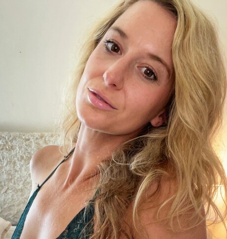 Photo nue de fuite OnlyFans de Foxx Vip 