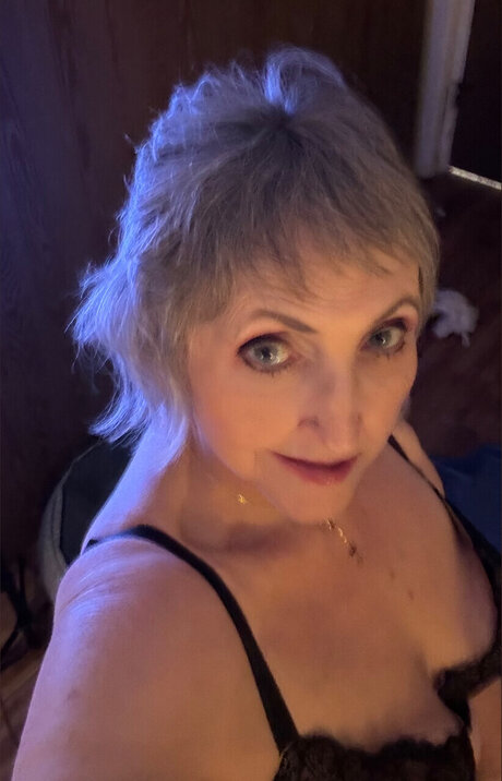 Photo nue de fuite OnlyFans de Gilf  Granny  Bbw Censhas Play Site