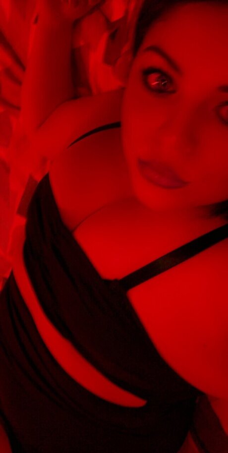 Photo nue de fuite OnlyFans de Maxi