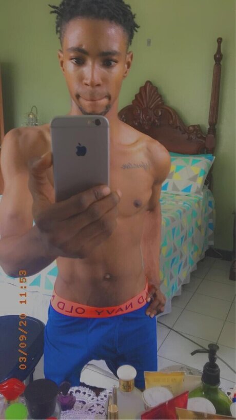 Photo nue de fuite OnlyFans de Javaughn