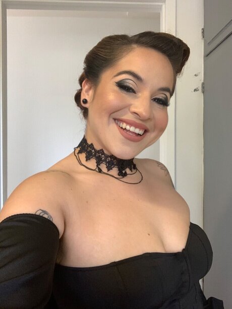 Photo nue de fuite OnlyFans de Hot Donna