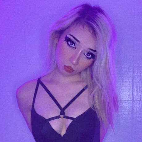 Photo nue de fuite OnlyFans de Izzispit