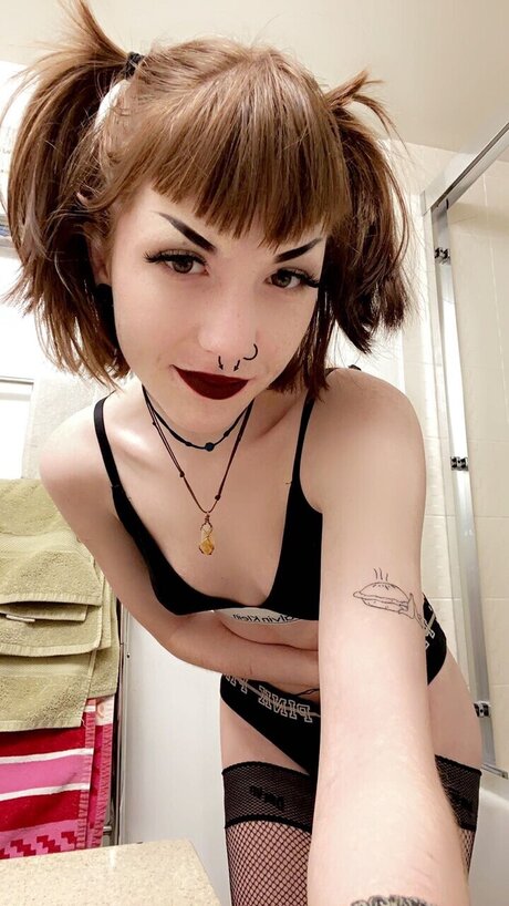 Photo nue de fuite OnlyFans de Fisher