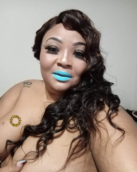 Photo nue de fuite OnlyFans de Pumptruckraven