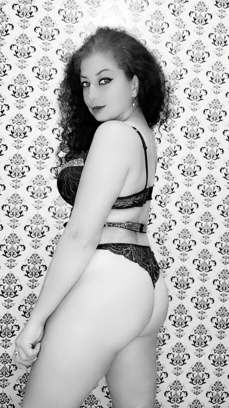 Photo nue de fuite OnlyFans de Bella Sexy
