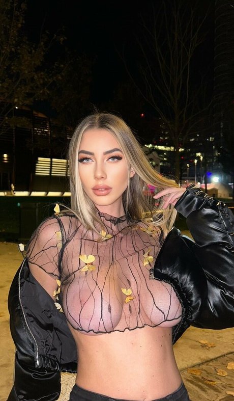 Photo nue de fuite OnlyFans de Eva Mentas