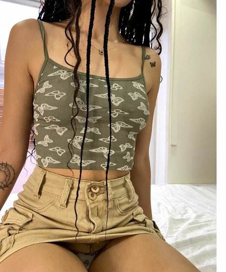 Photo nue de fuite OnlyFans de Giovana