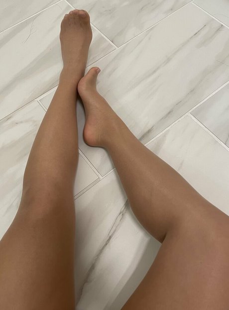 Photo nue de fuite OnlyFans de Cattiiieeen